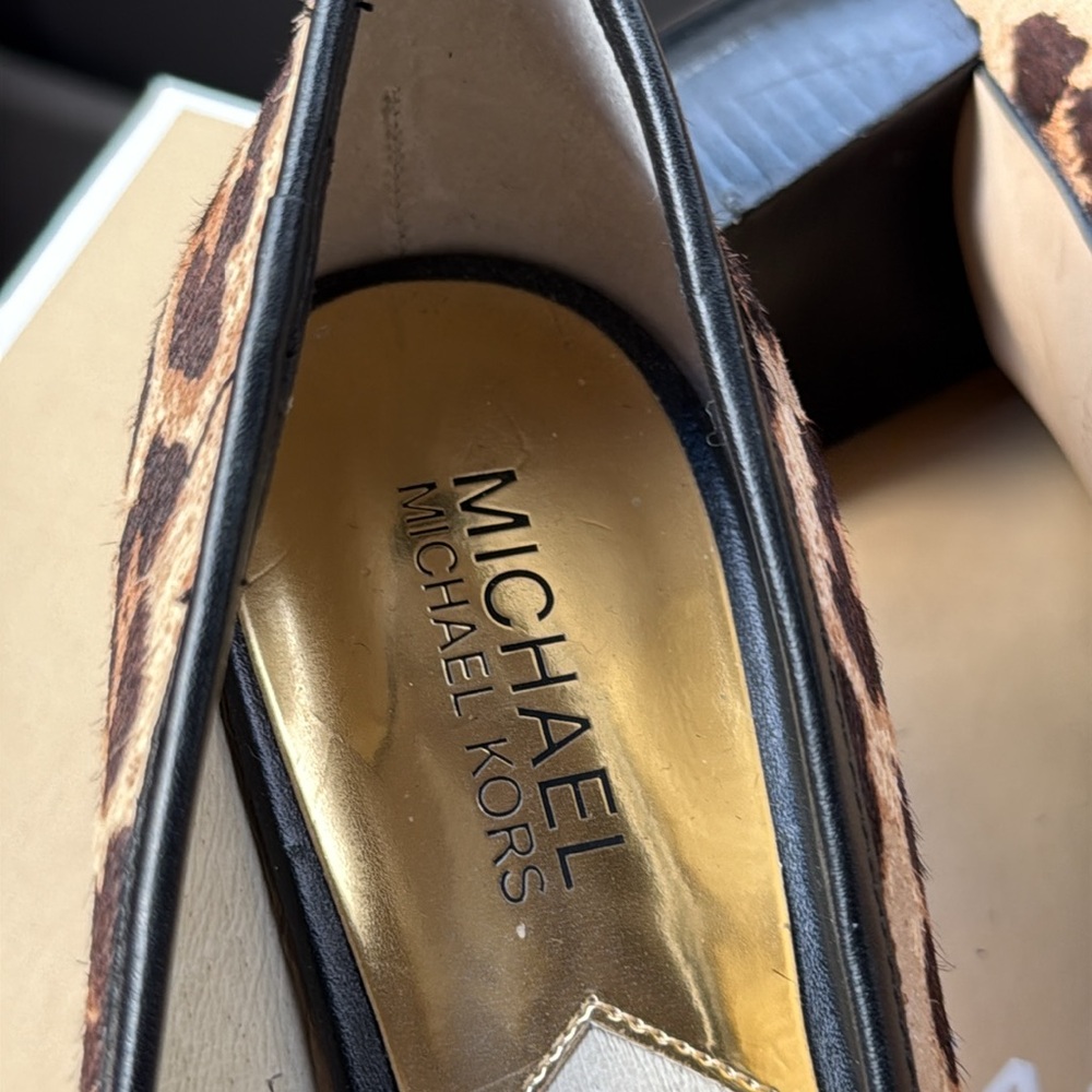Michael Kors Kiera Mid Pump Leopard Haircalf Pumps - Picture 13 of 15